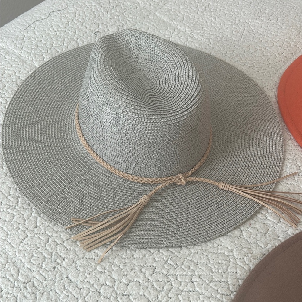 Stylish Gray Women's Hat